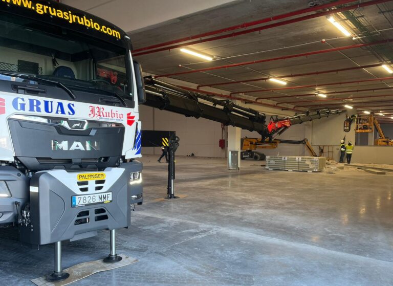 Cerrajeria | Gruas | Aluminio | Puertas Seccionales | Jesus Rubio E Hijos SL
