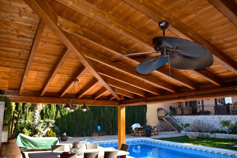 Porches y Pergolas de madera ITALPERGOLA