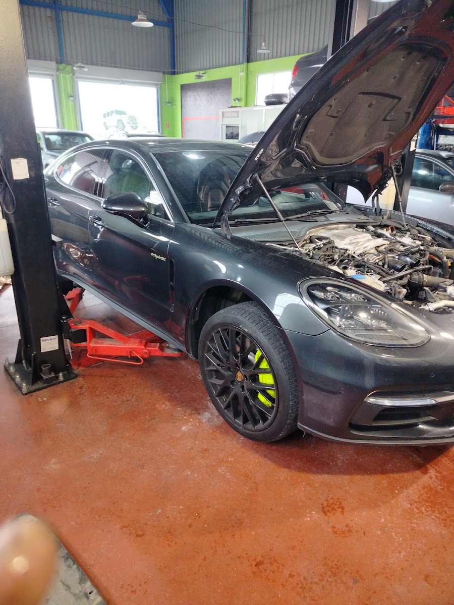 TALLER GASDUCKGARAGE S.L.